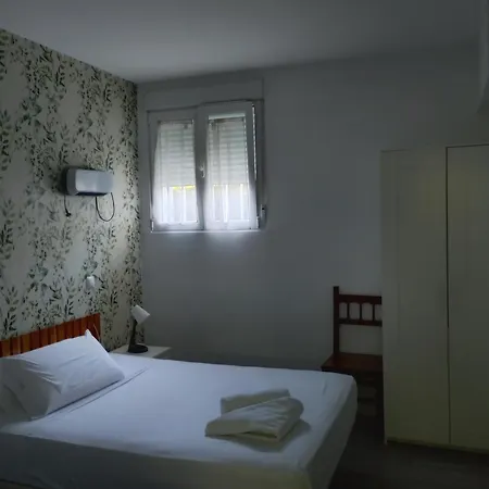 El Colmenar Habitaciones Madrid Room photo
